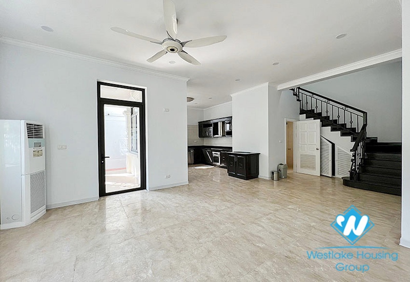 A spacious corner house for rent in Ciputra T Block